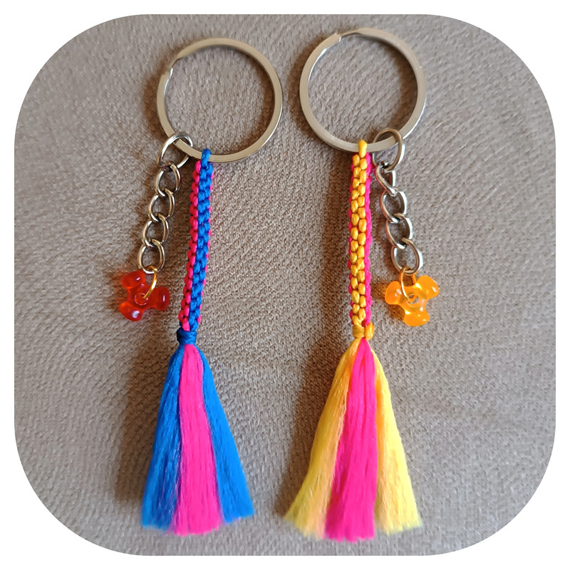 جاکلیدی دخترانه مدل بافت بسته 2 عددی جاکلیدی دخترانه مدل بافت بسته 2 عددی