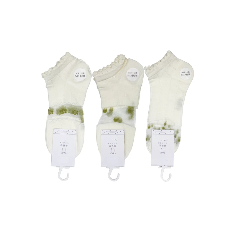 جوراب زنانه مدل گلی  بسته 3 عددی