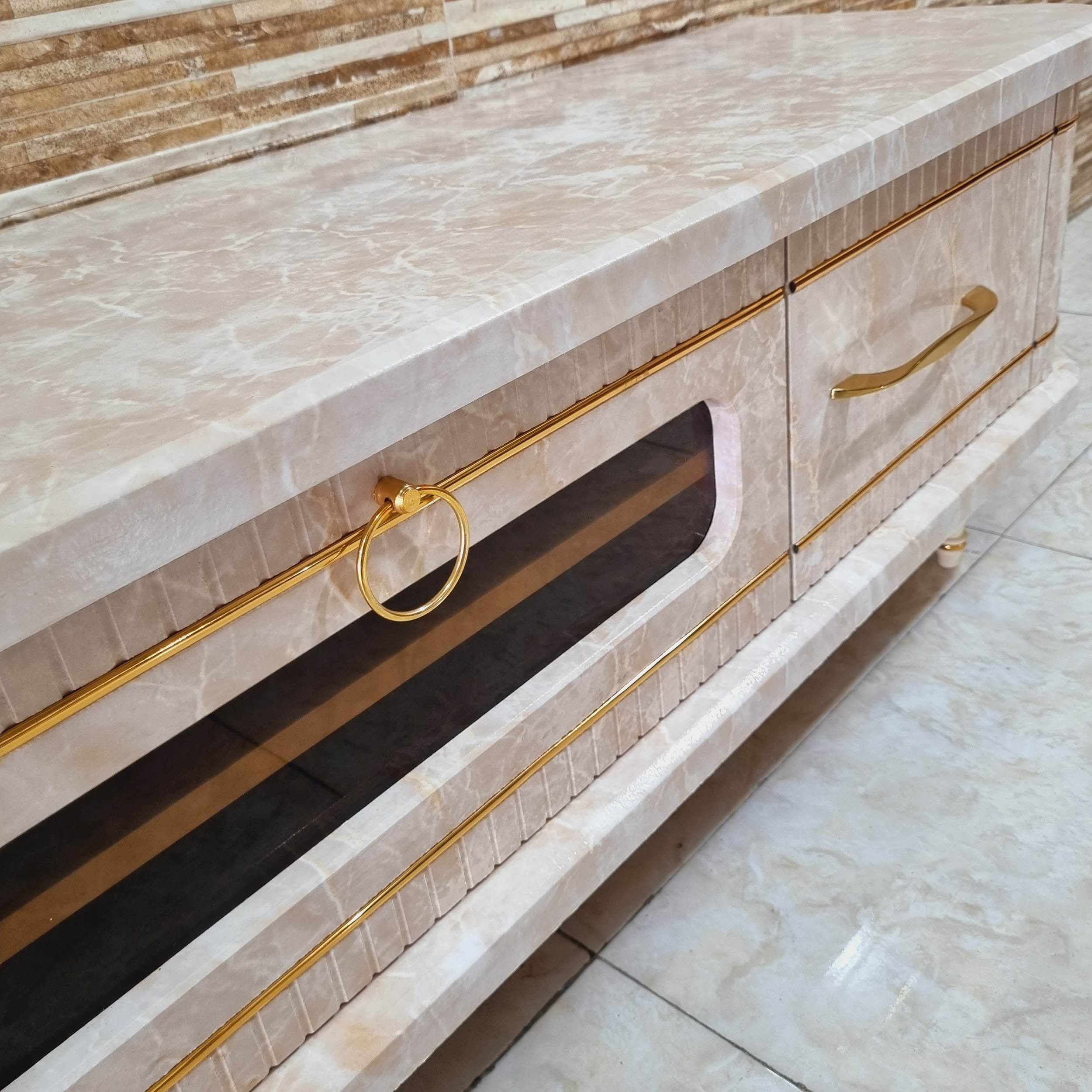 میز تلویزیون شبستان مدل 2117 میز تلویزیون شبستان مدل 2117