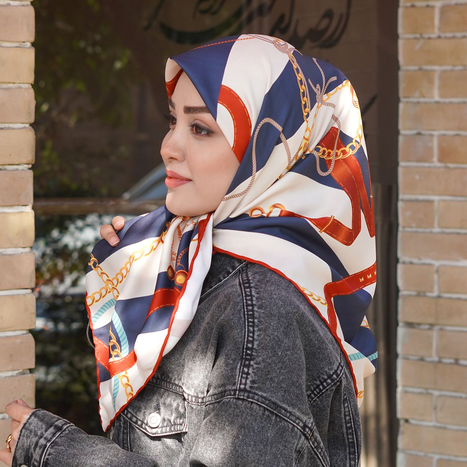 روسری زنانه مدل ابریشم زنجیری جدید قواره 90 کد 2956 - - 2