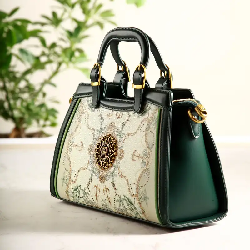 کیف دستی زنانه مدل Shine in the night