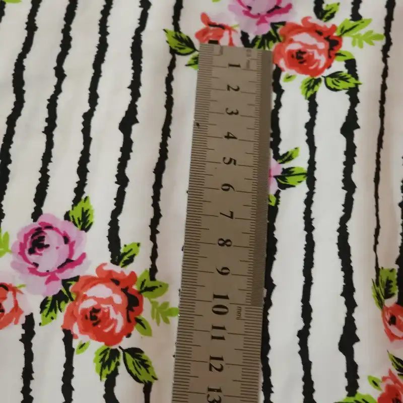 پارچه لباس مدل کودری نخی طرح زبرا کد M