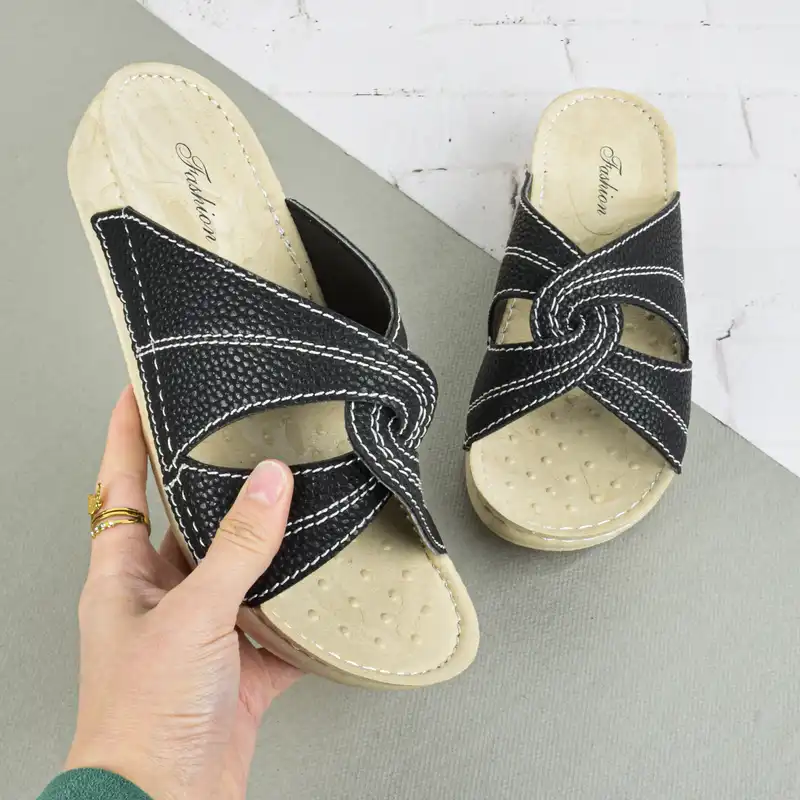 دمپایی زنانه نیکتا مدل شاین کد BK.2950