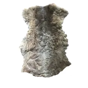 فرش پوست انارکارپت مدل خز طبیعی گوسفند کد GN 111