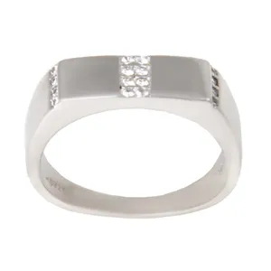 انگشتر نقره زنانه مدل آبکاری رادیوم کد AWR_819