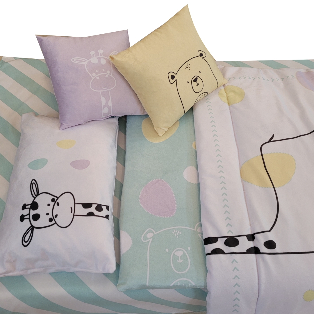 سرویس خواب 8 تکه نوزاد مدل ذرافه کد  2k