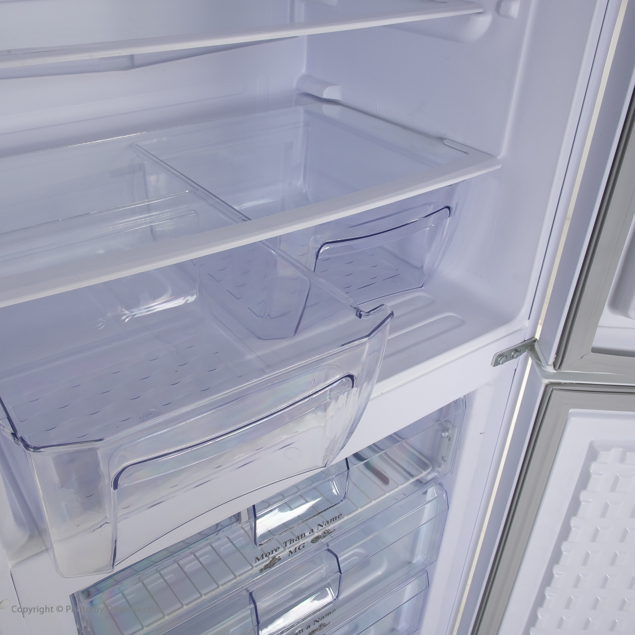 یخچال و فریزر 27 فوت جنرال پین مدل RF-M22 یخچال و فریزر 27 فوت جنرال پین مدل RF-M22