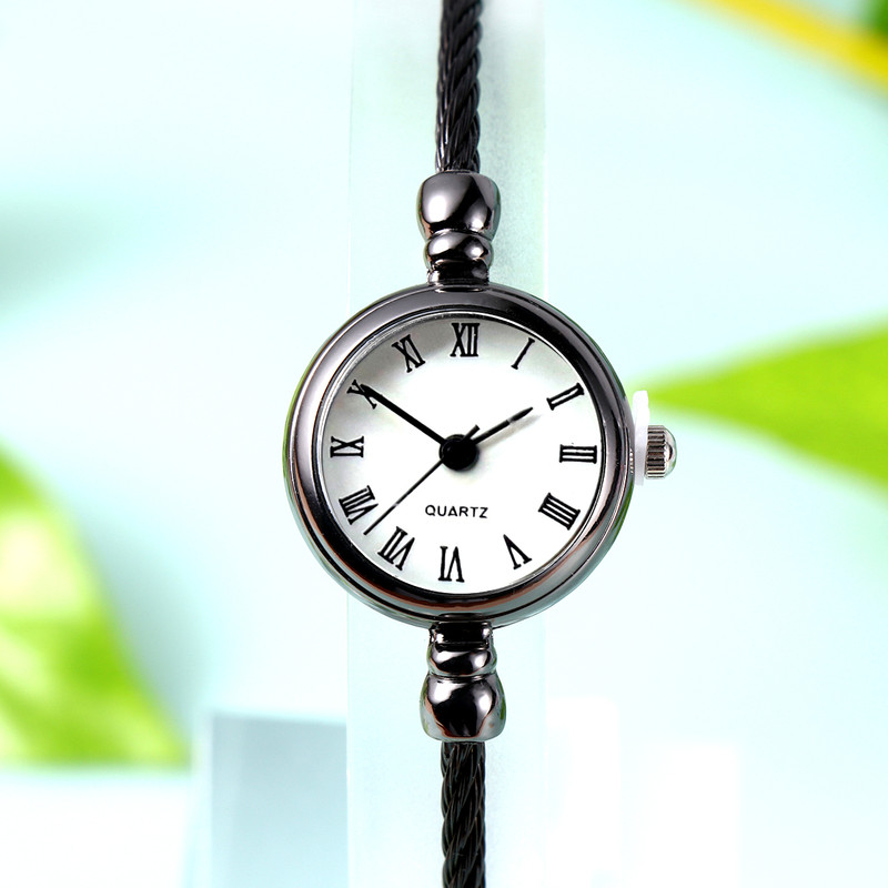 ساعت مچی عقربه ای زنانه مدل کویین کد MAF-B-UN1 ساعت مچی عقربه ای زنانه مدل کویین کد MAF-B-UN1