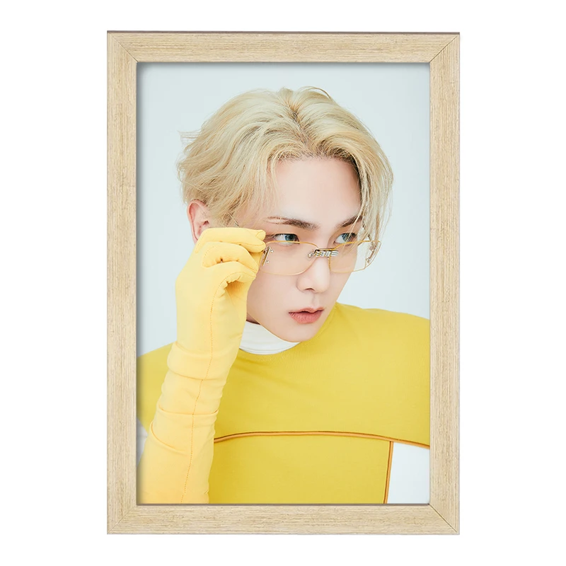 تابلو خندالو مدل کی گروه Shinee  کد 21333