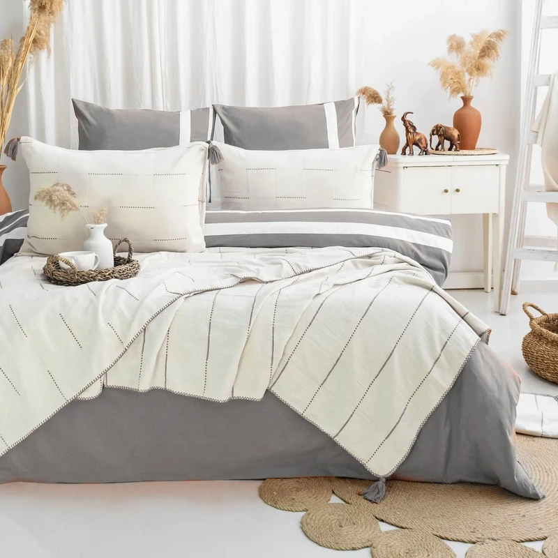 سرویس ملحفه 2 نفر 7 تکه شاهسِر مدل اوا کویین سایز