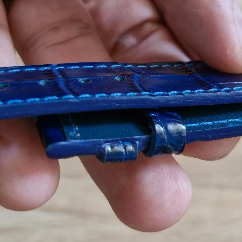 عکس شماره 5 : بند ساعت مچی مدل چرم طبیعی طرح کروکودیلی