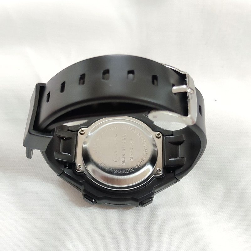 ساعت مچی دیجیتال مینگ روی مدل Mi1