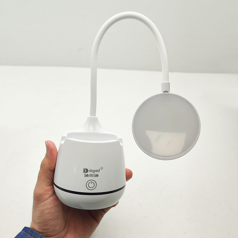 چراغ مطالعه مدل شارژی مولتی 3 حالته لمسی طرح جامدادی دار کد 1933