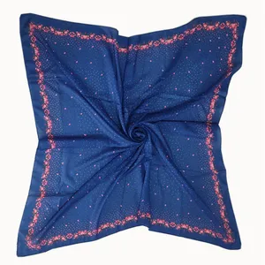 روسری دخترانه مدل گل ریز حاشیه دار کد 102