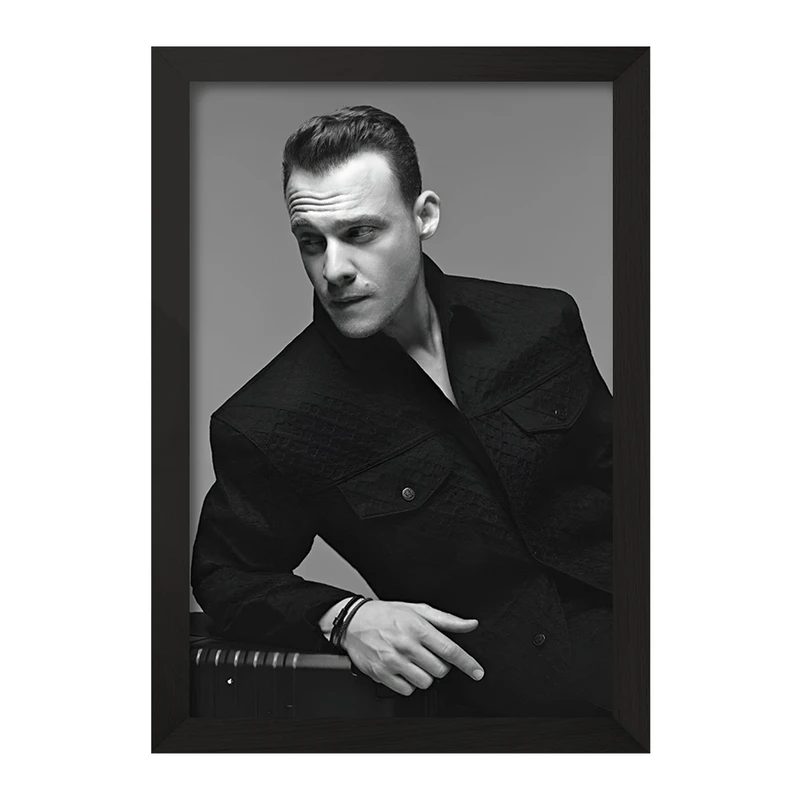 تابلو خندالو مدل کرم بورسین (Kerem Bürsin) کد F10231