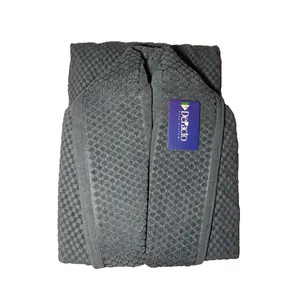 حوله پالتویی دفکتو طرح فندقی کد TR-04 سایز 125