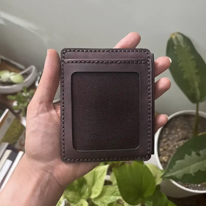 جاکارتی مدل R125