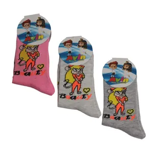 جوراب دخترانه مدل ملکه 3 بسته 3 عددی