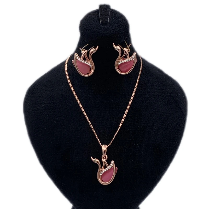 نیم ست زنانه کلیو مدل قو KYSETNIM048