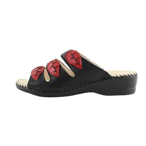 دمپایی زنانه گامارو مدل طبی خار پاشنه E