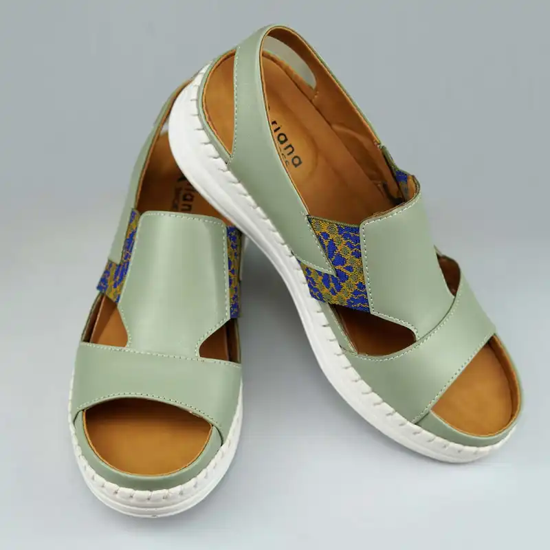 صندل زنانه مدل آیسان