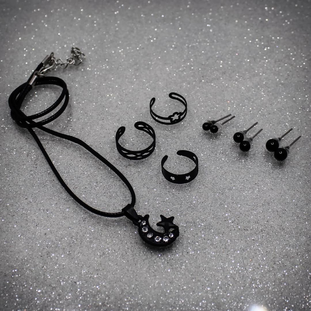 نیم ست دخترانه طرح ماه کد RKH_952 مجموعه 7 عددی نیم ست دخترانه طرح ماه کد RKH_952 مجموعه 7 عددی