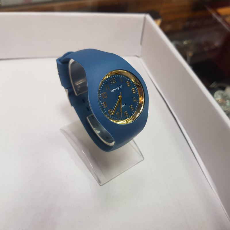 ساعت مچی عقربه ای مدل ژلهای 88ki04 ساعت مچی عقربه ای مدل ژلهای 88ki04