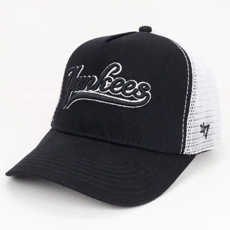 کلاه کپ مدل پشت تور طرح یانی کد 1129