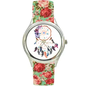 ساعت مچی عقربه ای زنانه مدل بند پارچه ای کد 4506