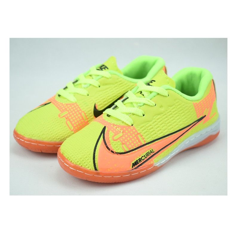 کفش فوتبال بچگانه کد C-8132