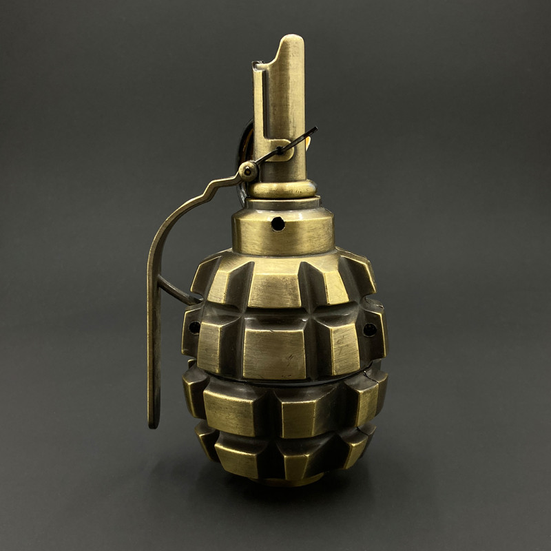 فندک مدل ژونگ لانگ طرح نارنجک کد DKD-797
