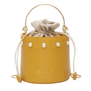 کیف دستی زنانه مدل چرم JM-PN1