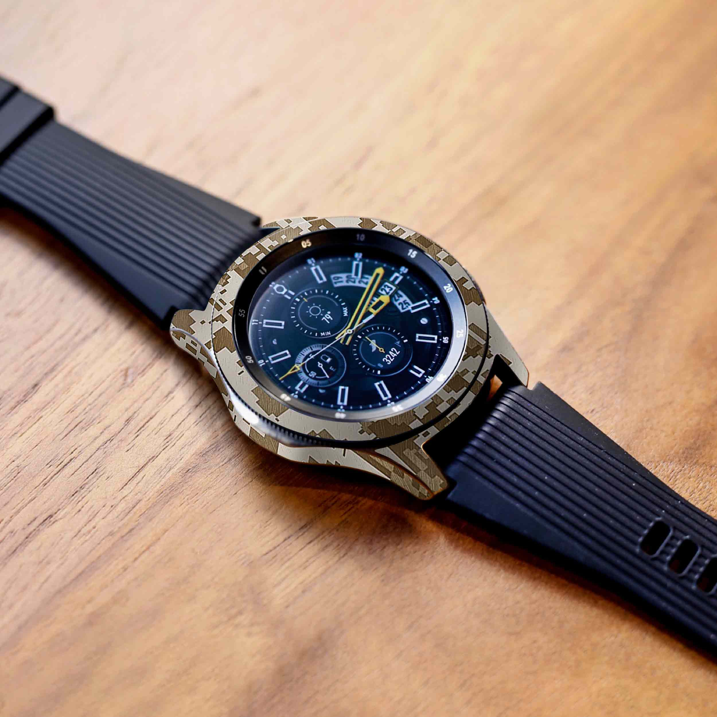 برچسب ماهوت طرح Army-Desert-Pixel مناسب برای ساعت هوشمند سامسونگ Galaxy Watch 46mm