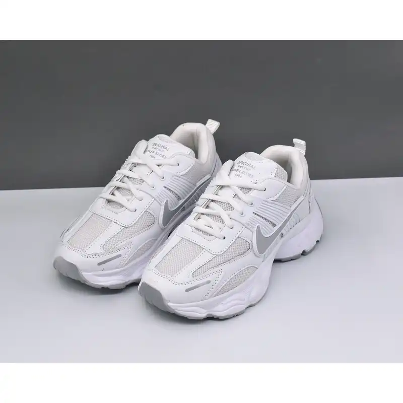 کفش پیاده روی زنانه مدل فشن کد 11287