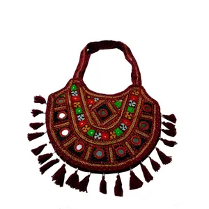 کیف رودوشی سوزن دوزی زنانه کد B-102
