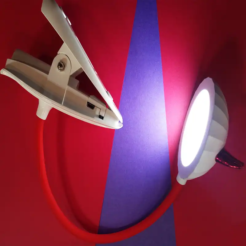 چراغ مطالعه چیوپس مدل ومپایر کد 03