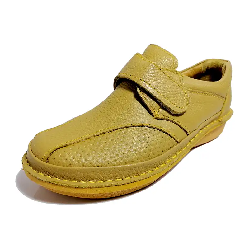 کفش طبی زنانه معراج طب تبریز مدل 424MU چسبی - رنگ خردلی