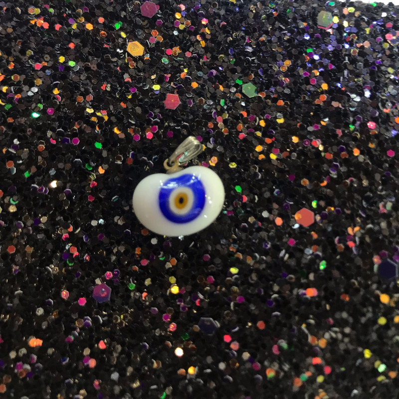 آویز گردنبند دخترانه مدل چشم نظر قلبی