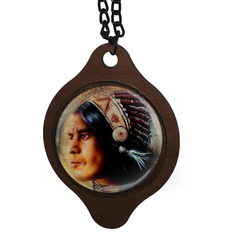 آویز تزیینی خودرو  طرح مرد سرخ پوست کد 1035