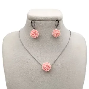 نیم ست زنانه مدل استیل طرح رز کد H021