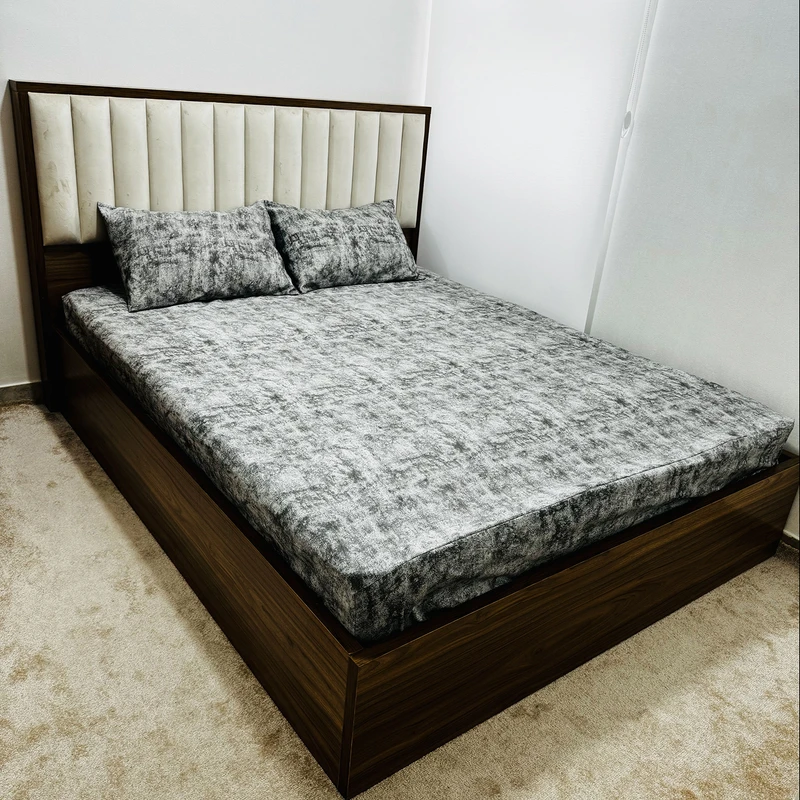 سرویس ملحفه ناتوسا مدل پتینه کد 180 دو نفره سه تکه