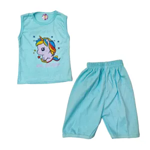 ست تاپ و شلوارک دخترانه مدل نخی کد 852