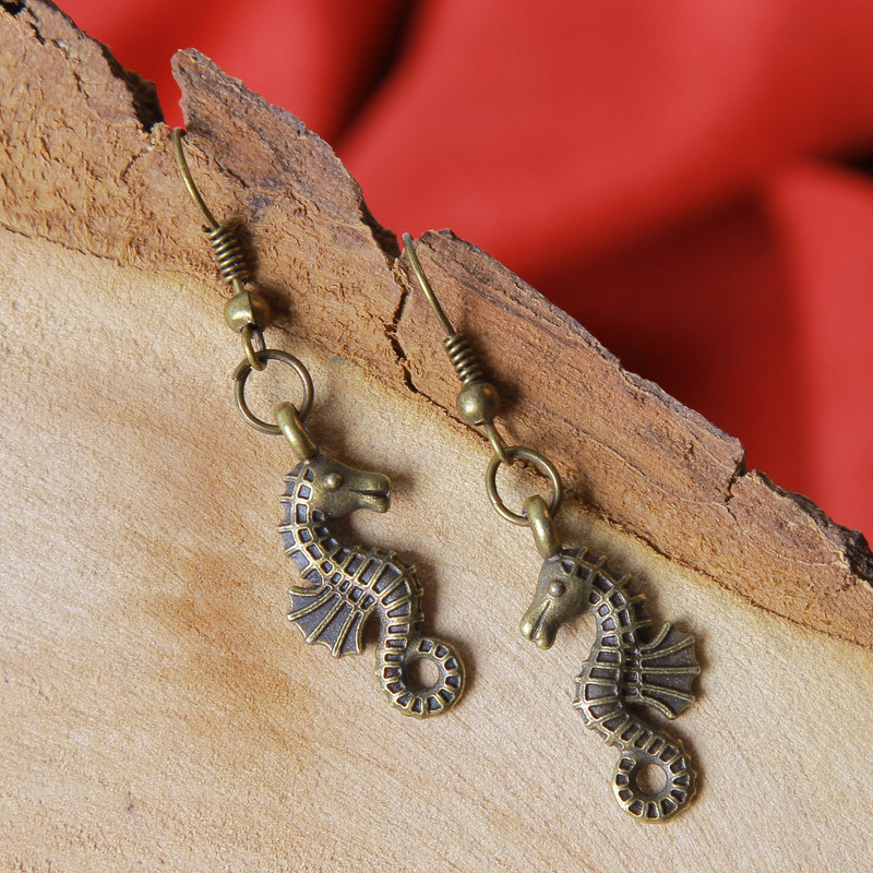 گوشواره دخترانه مدل فانتزی کد GZN_073 گوشواره دخترانه مدل فانتزی کد GZN_073