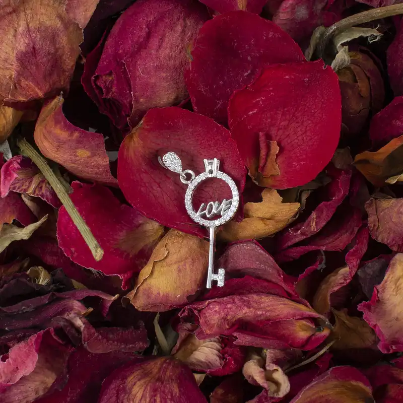 گردنبند نقره زنانه مدل AVN-M108