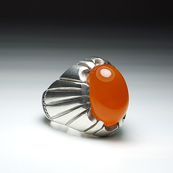 انگشتر نقره مردانه مدل عقیق پرتقالی آبدار انگشتر نقره مردانه مدل عقیق پرتقالی آبدار