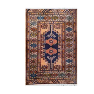 فرش دستبافت قدیمی نیم متری مدل MG67