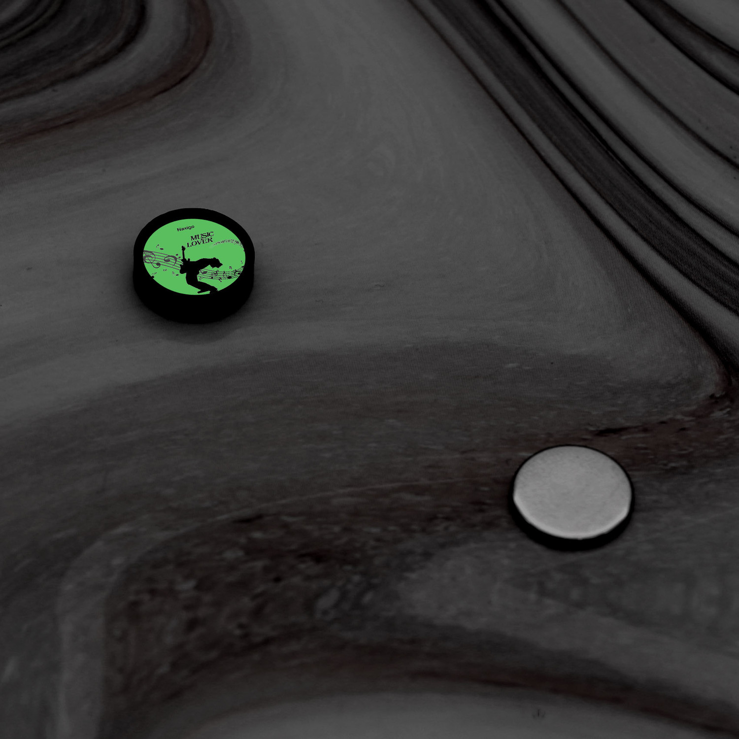 پیرسینگ گوش ناکسیگو مدل شب تاب طرح موسیقی کد PM6460 پیرسینگ گوش ناکسیگو مدل شب تاب طرح موسیقی کد PM6460