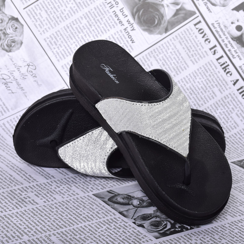 دمپایی لاانگشتی زنانه نیکتا مدل SLV.2361