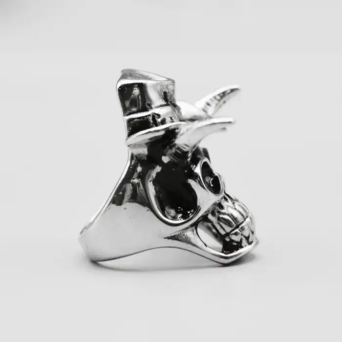 انگشتر مدل جمجمه شاخدار