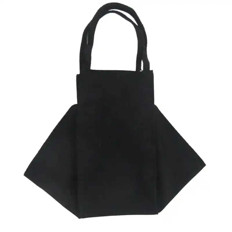 ماسک پارچهای مدل 3d